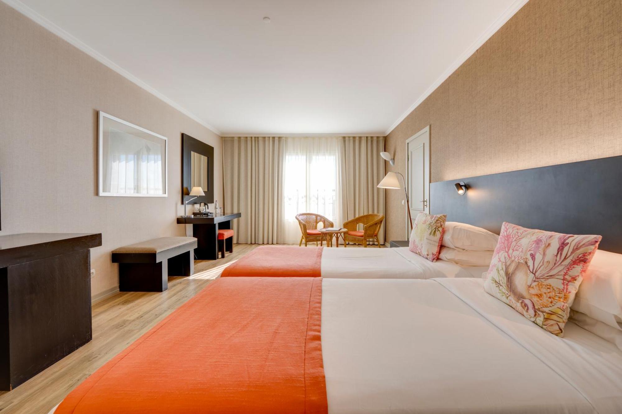Twin Room Sea View